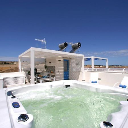 Itaca E Medea - Appartamenti Con Idromassaggio In Terrazza San Vito Lo Capo Ngoại thất bức ảnh