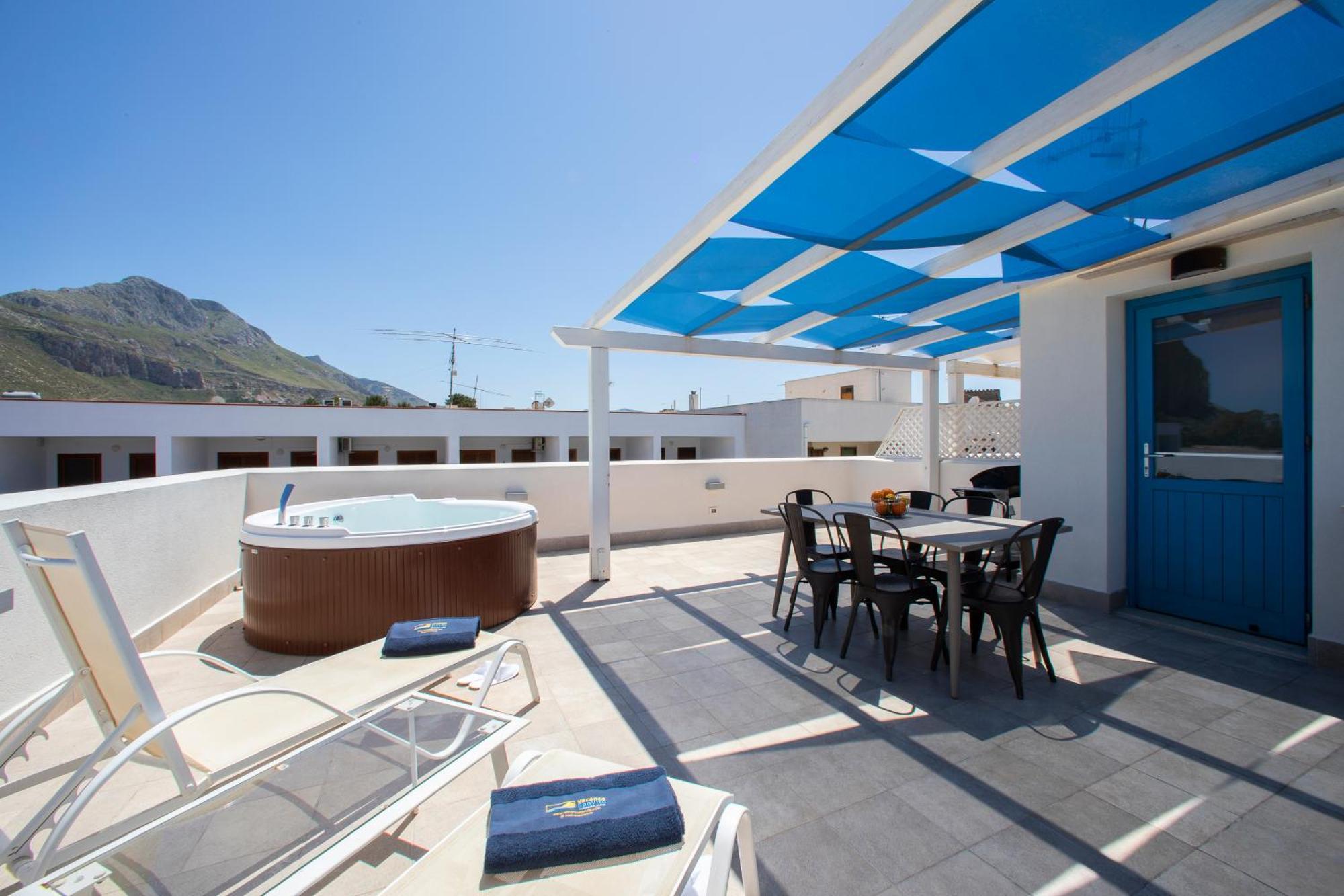 Itaca E Medea - Appartamenti Con Idromassaggio In Terrazza San Vito Lo Capo Ngoại thất bức ảnh