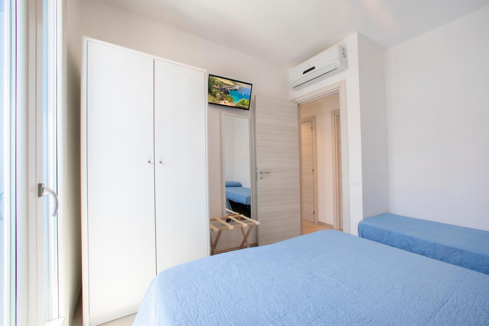 Itaca E Medea - Appartamenti Con Idromassaggio In Terrazza San Vito Lo Capo Ngoại thất bức ảnh